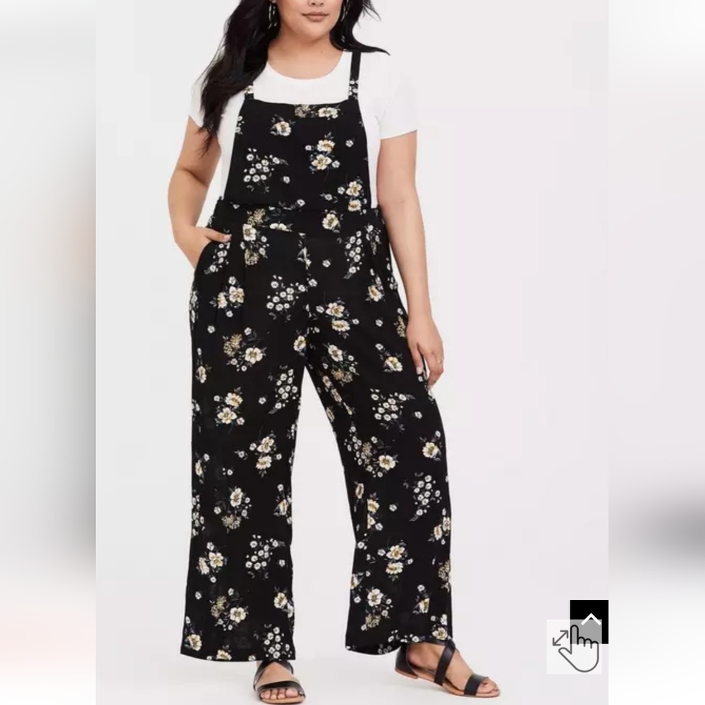 Plus Size 2X TORRID Black Floral Gauze Wide Leg Jumper